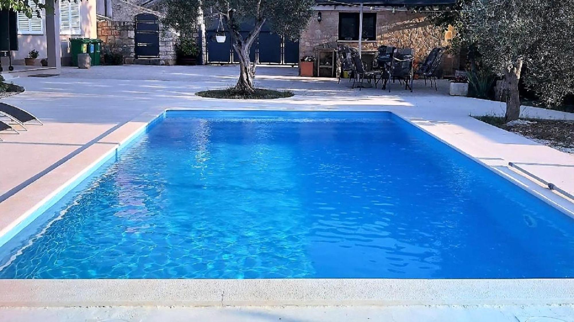 Ferienhaus Aqua Mit Pool Jadreški Eksteriør bilde