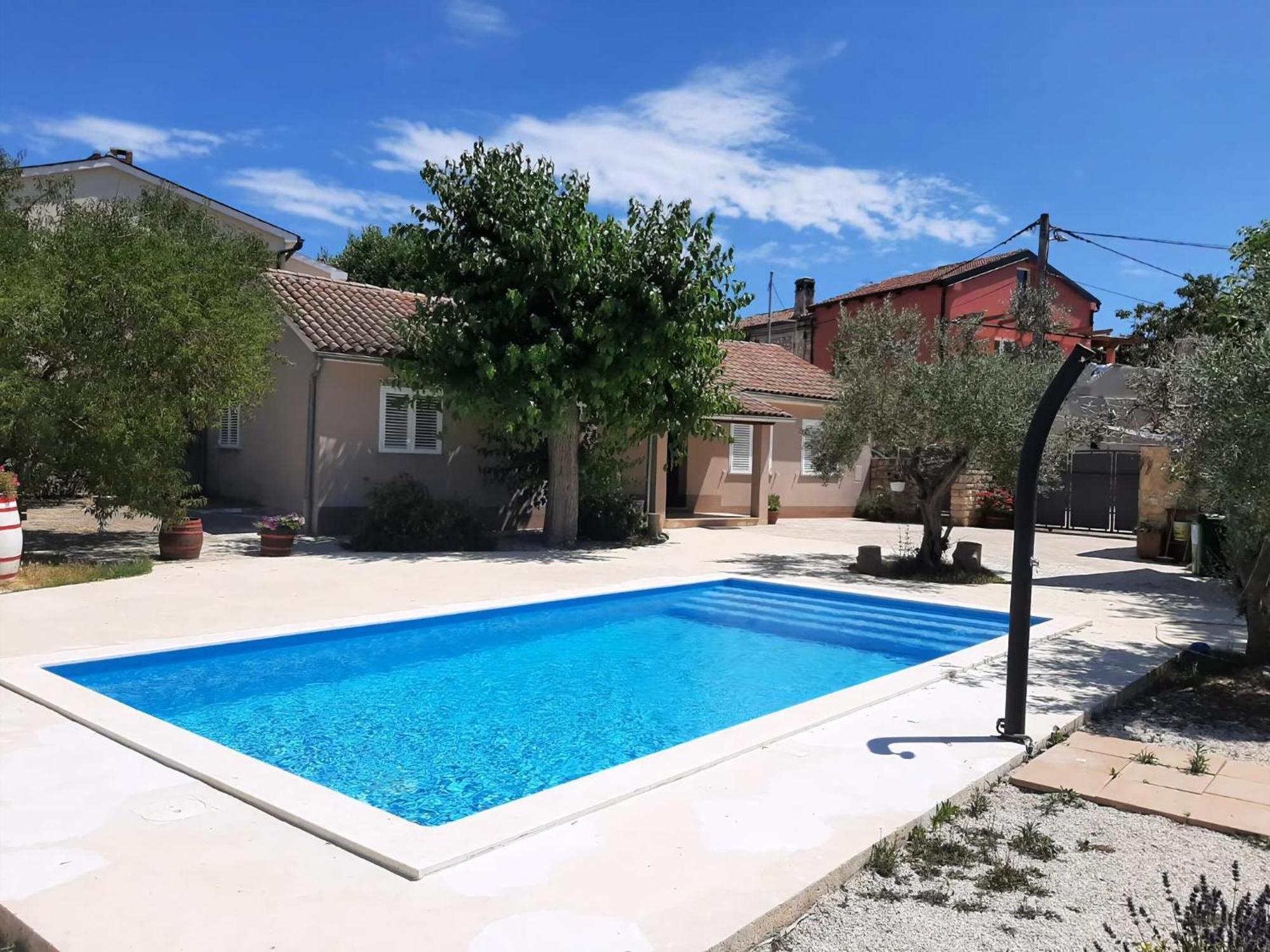 Ferienhaus Aqua Mit Pool Jadreški Eksteriør bilde